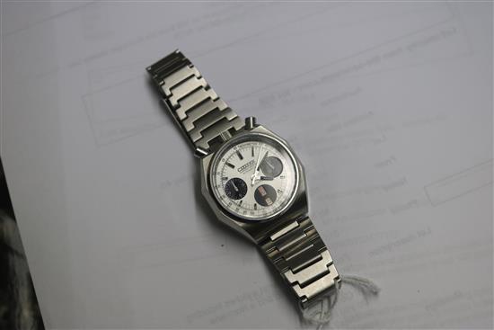 Four gentlemans wrist watches including two Citizen, a Seiko and a Normana.